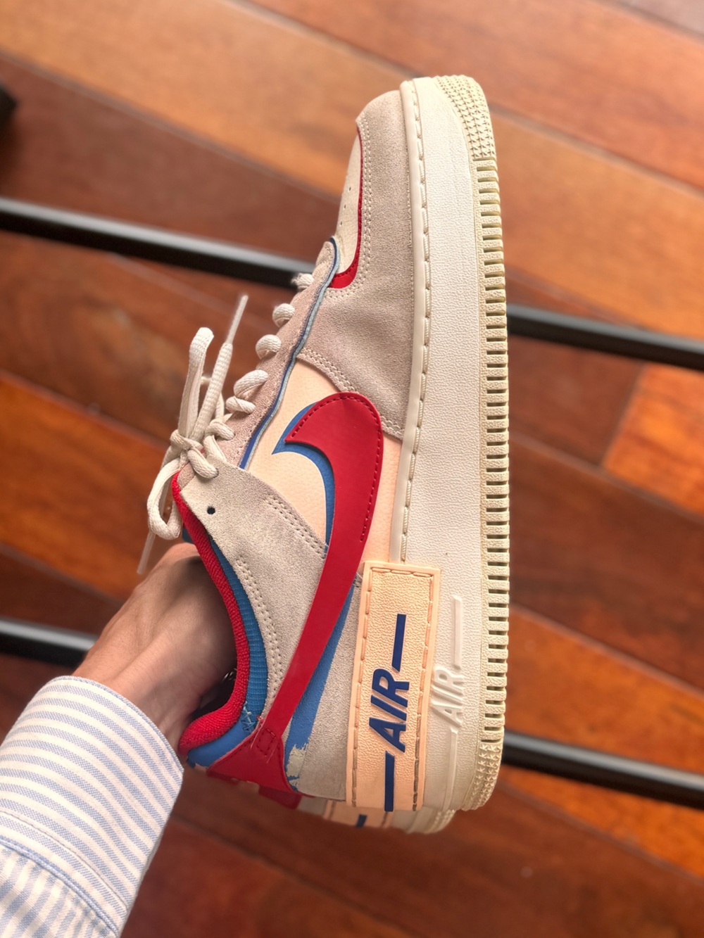 Nike Air Force 1 Shadow sneakers in a "Sail Royal Red" colorway - Picture 7 of 12